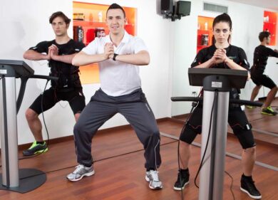 Non c’è tempo nemmeno per il fitness. Boom di allenamenti “fast”