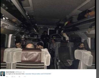 Francia, guasto per 2 Eurostar: 9 ore al buio