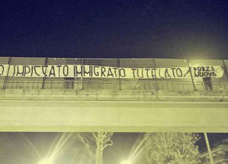 “Italiano impiccato, immigrato tutelato”. All’Infernetto la provocazione di Forza Nuova “Italiano impiccato, immigrato tutelato”. All’Infernetto la provocazione di Forza Nuova
