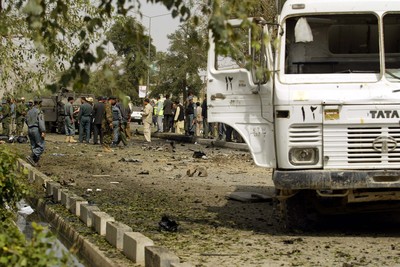 Kenya: attacco Shebab a bus, uccisi 28 passeggeri non musulmani Kenya: attacco Shebab a bus, uccisi 28 passeggeri non musulmani
