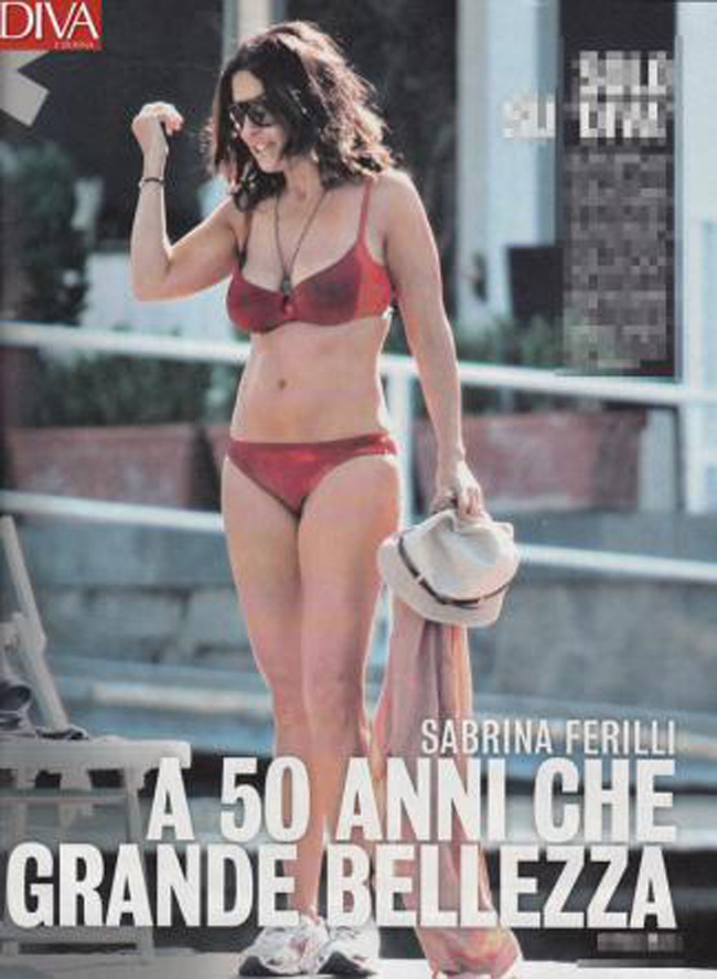 Sabrina Ferilli: “Renzi che fa i selfie rappresenta inadeguatezza” Sabrina Ferilli: “Renzi che fa i selfie rappresenta inadeguatezza”