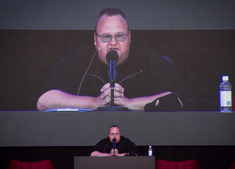 Kim Dotcom, ascesa e rovina di un pirata Kim Dotcom, ascesa e rovina di un pirata