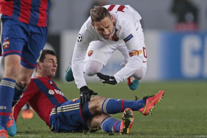 Strip club, Totti non è voluto entrare. Scambio Pijanic con…