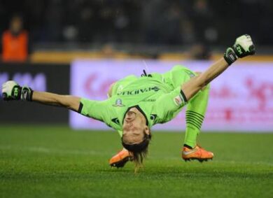 Il club hot per “fare squadra”: Roma-Inter. La Lazio a Verona per dimenticare la Juve