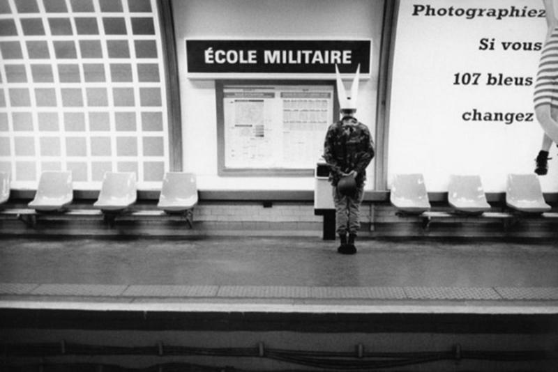 Le stazioni della metro… prese alla lettera. Foto Le stazioni della metro… prese alla lettera. Foto