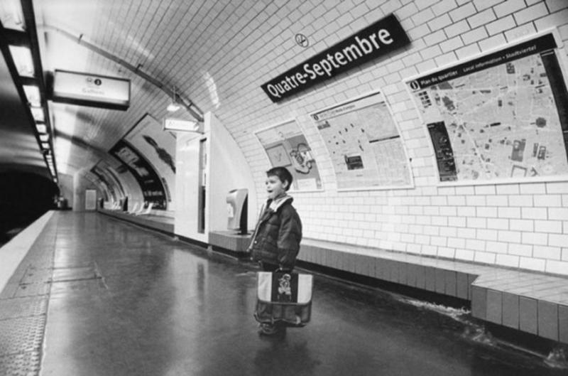 Le stazioni della metro… prese alla lettera. Foto Le stazioni della metro… prese alla lettera. Foto