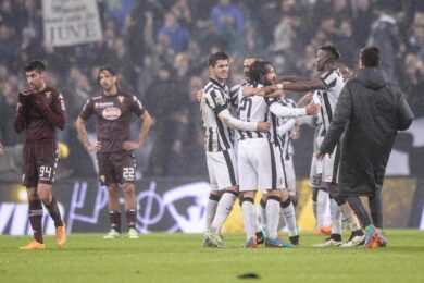 Toro beffato a 3” dalla fine da Pirlo. “Tiro della disperazione”