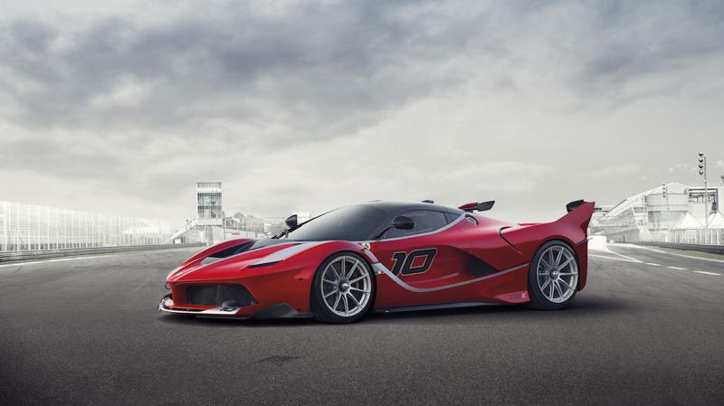 Ferrari FXX K 1050 CV da domare