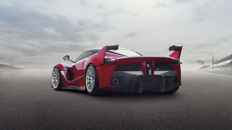 Ferrari FXX K 1050 CV da domare
