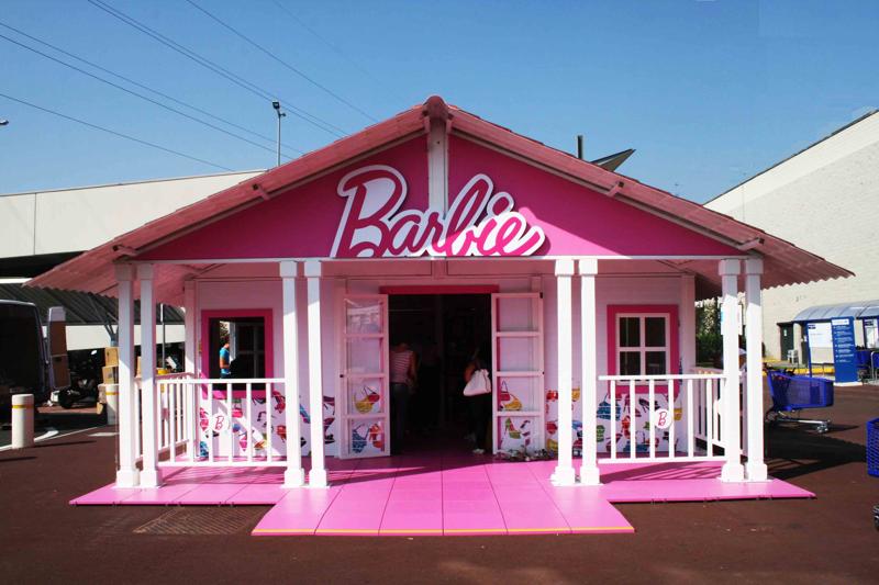 La casa di Barbie diventa realtà per Natale La casa di Barbie diventa realtà per Natale