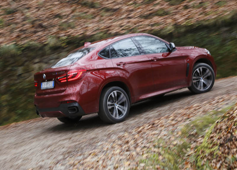 Debutta la nuova X6 lo Sports Activity Coupé per eccellenza Debutta la nuova X6 lo Sports Activity Coupé per eccellenza