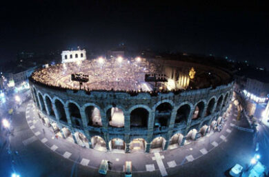 L’Arena di Verona verrà restaurata. Trovato l’accordo