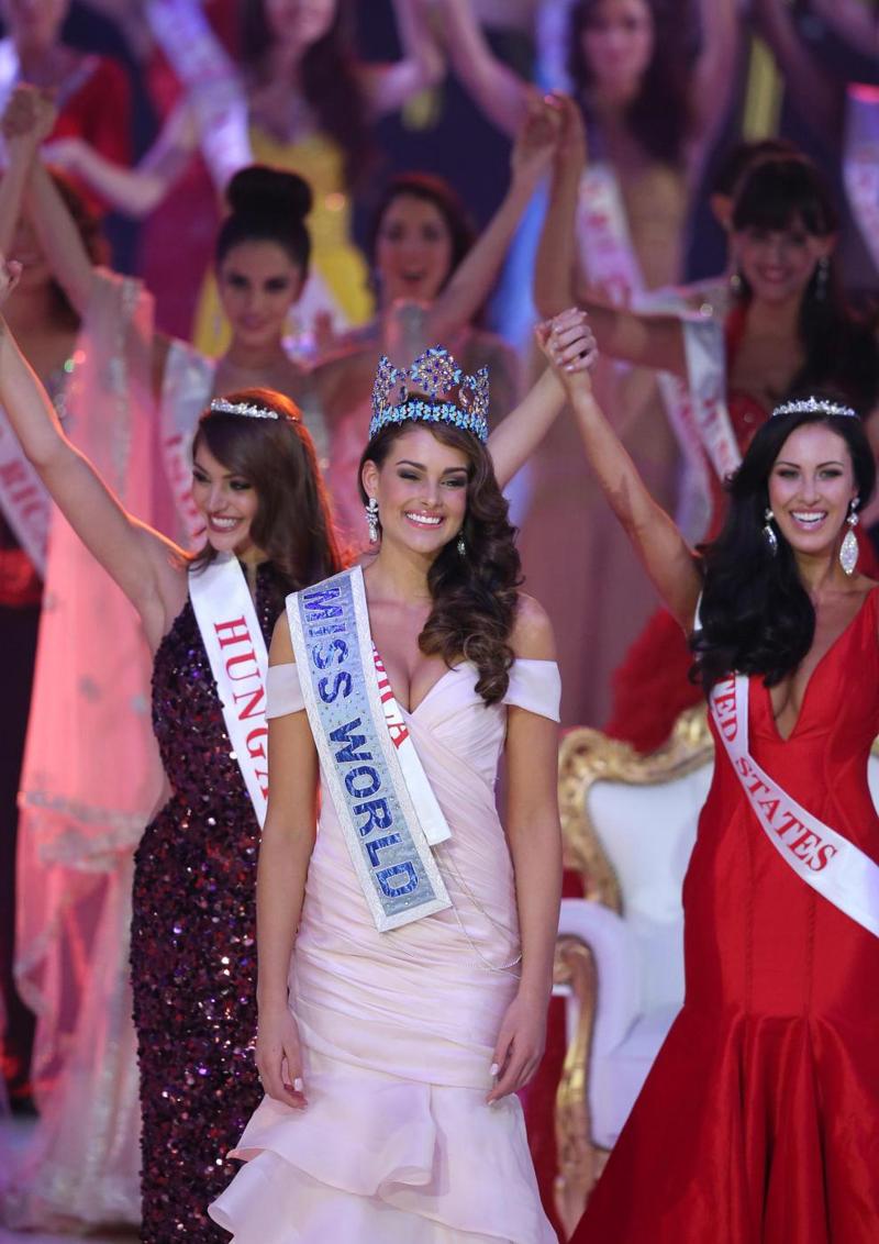Miss Mondo: incoronata la 22enne sudafricana Rolene Strauss Miss Mondo: incoronata la 22enne sudafricana Rolene Strauss