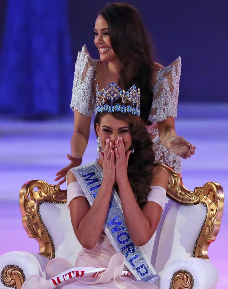 Miss Mondo: incoronata la 22enne sudafricana Rolene Strauss Miss Mondo: incoronata la 22enne sudafricana Rolene Strauss