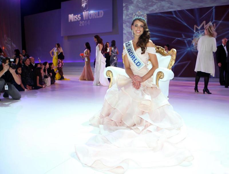 Miss Mondo: incoronata la 22enne sudafricana Rolene Strauss Miss Mondo: incoronata la 22enne sudafricana Rolene Strauss