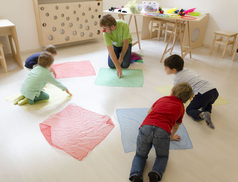 Quando il con-te-sto è fatto di bambini. A Milano lo spazio (che mancava) per le famiglie Quando il con-te-sto è fatto di bambini. A Milano lo spazio (che mancava) per le famiglie