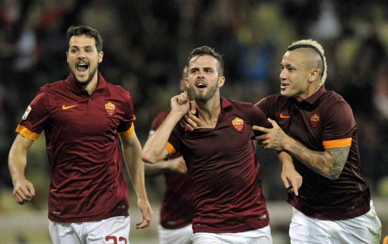 Non solo Milan per Destro: c’è anche l’Arsenal.Gunners pure su Hamsik Non solo Milan per Destro: c’è anche l’Arsenal.Gunners pure su Hamsik