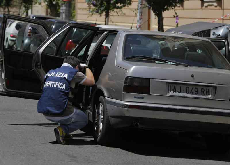 Ex Nar, il cerchio si stringe. Nascosti in coop ex detenuti Ex Nar, il cerchio si stringe. Nascosti in coop ex detenuti
