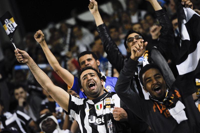 Napoli trionfa in Supercoppa. Benitez: bello vincere così con la Juve Napoli trionfa in Supercoppa. Benitez: bello vincere così con la Juve