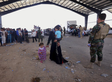 Iraq, l’Isis tortura e violenta donne e ragazze