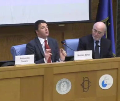 Il video della conferenza stampa del premier Matteo Renzi