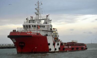 Scontro mercantili: riprese all’alba le ricerche dei 4 dispersi