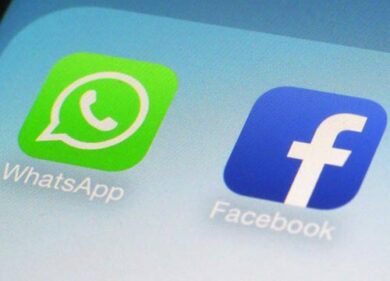 Addio Sms di buon anno. Ora WhatsApp o i social