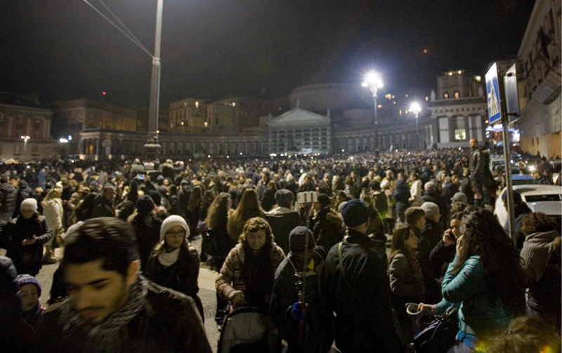 Pino Daniele, funerali a Roma e a Napoli. Indagine per omicidio colposo