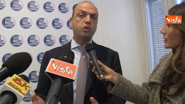 Strage di Parigi. Alfano: “Livello di allerta elevatissimo” Strage di Parigi. Alfano: “Livello di allerta elevatissimo”