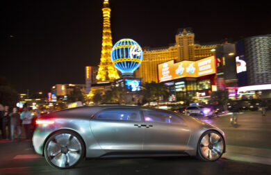 La nuova F 015 Luxury in Motion la rivoluzione della mobilità prende forma