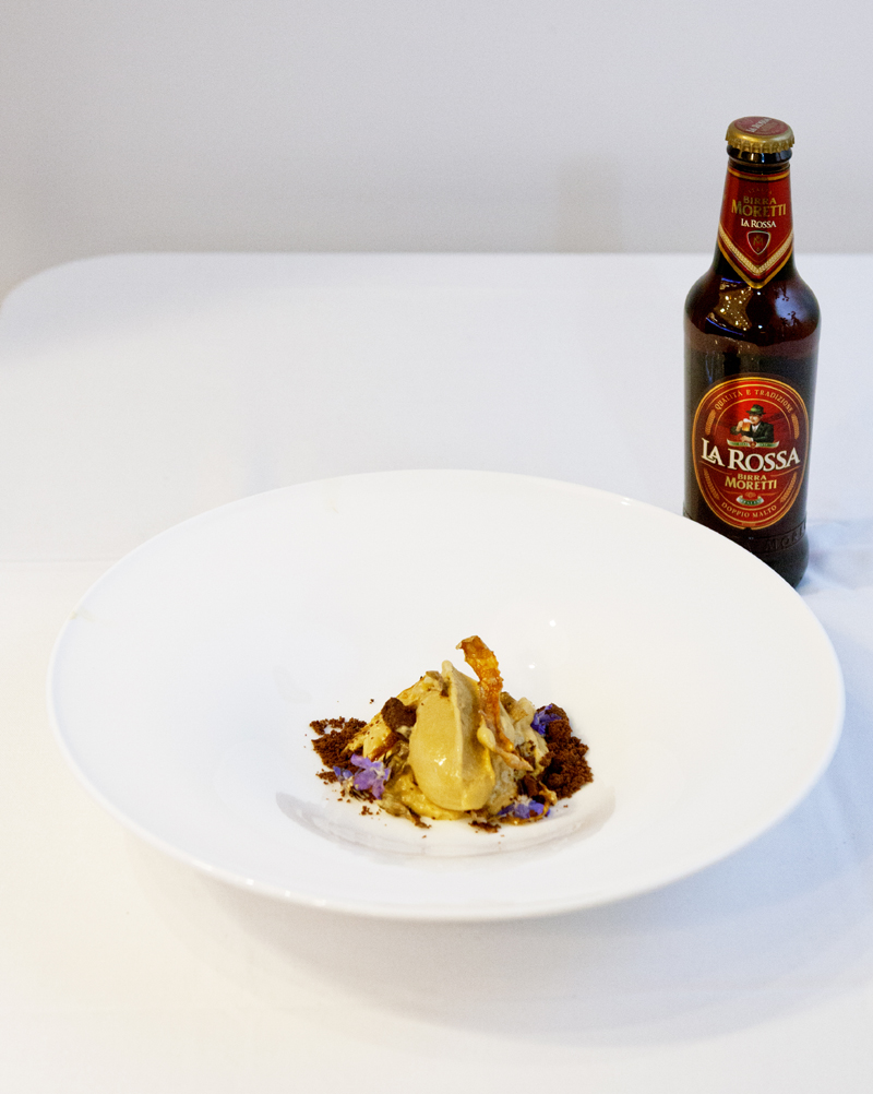 Birra Moretti brinda su Facebook con 1 milione di fan Birra Moretti brinda su Facebook con 1 milione di fan