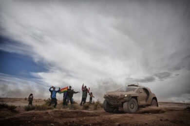 Dakar 2015: Bolivia burrascosa per la Peugeot 2008 DKR