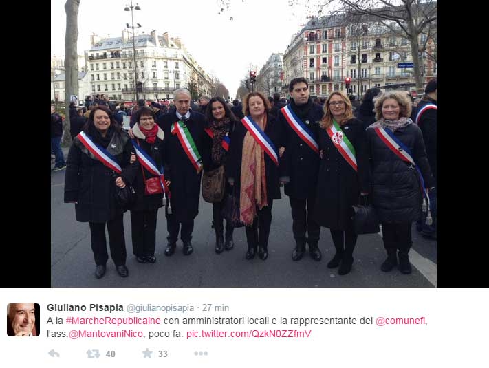 Due milioni di persone in piazza. Parigi capitale del mondo Due milioni di persone in piazza. Parigi capitale del mondo