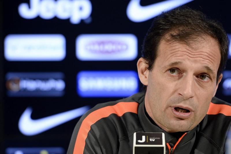 Allegri sbotta: “Sugli arbitri non dovete rompermi le scatole” Allegri sbotta: “Sugli arbitri non dovete rompermi le scatole”