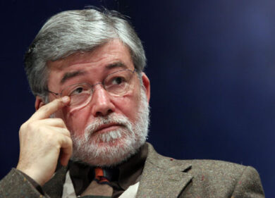 Primarie Liguria, è ufficiale: Cofferati ha perso. Polemiche