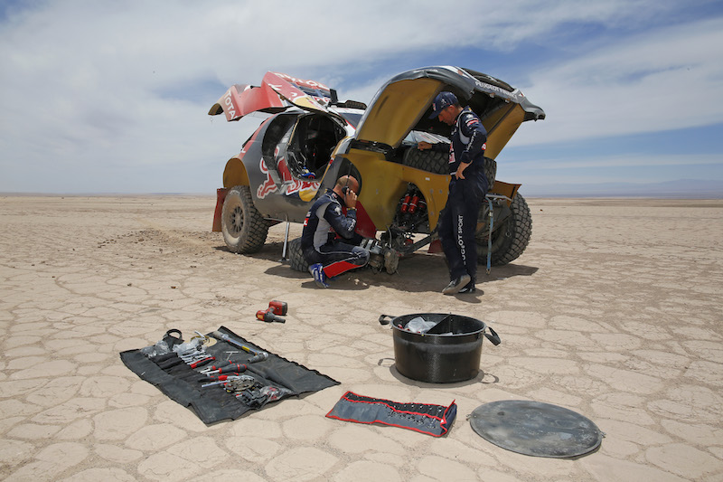 Dakar 2015: Team Peugeot “obbiettivo arrivare a Buenos Aires” Dakar 2015: Team Peugeot “obbiettivo arrivare a Buenos Aires”