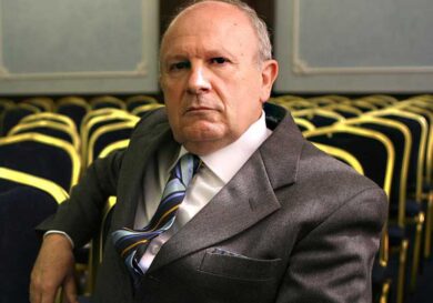 L’ex generale lancia Onda Patriottica: “Vicini a Passera per un nuovo Risorgimento”