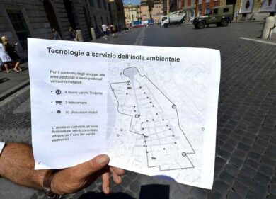 #disastroTridente, i residenti attaccano. “L’isola ambientale fallimento di Marino”