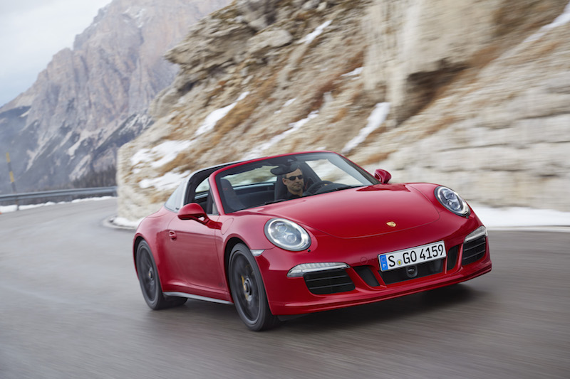 Detroit 2015 : Con 911 Targa 4 GTS e Cayenne Turbo S Porsche inaugura il nuovo anno