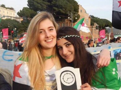 Greta e Vanessa sono in Italia, “molto provate”