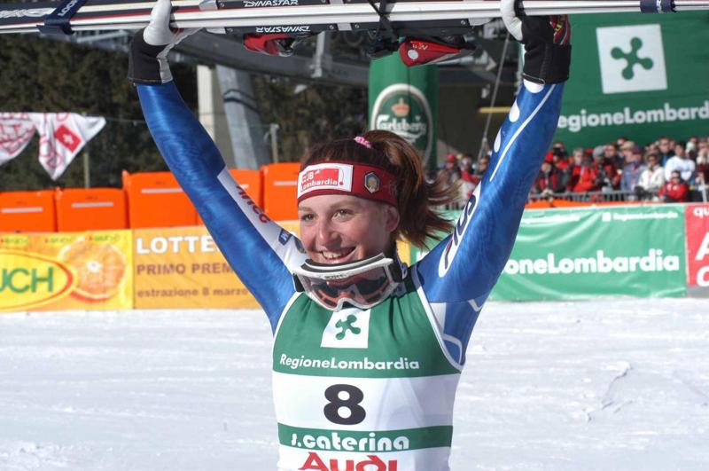 Elena Fanchini trionfa in Discesa a Cortina. “E’ un sogno” Elena Fanchini trionfa in Discesa a Cortina. “E’ un sogno”