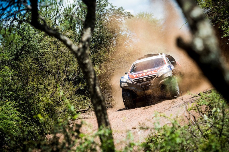 Dakar 2015 : All’orizzonte il traguardo per Peterhansel e Despres Dakar 2015 : All’orizzonte il traguardo per Peterhansel e Despres