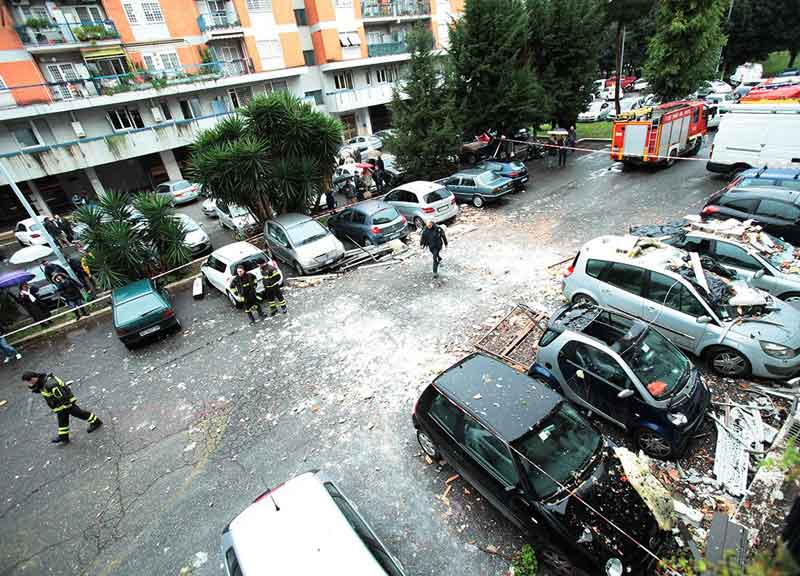 I testimoni: “Sembrava un’apocalisse” Alle 4 il boato. La storia dell’ex inquilina