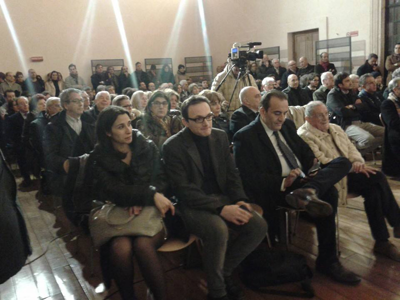Perrino premiato a Ceglie Messapica, paese di “poeti e navigatori” Perrino premiato a Ceglie Messapica, paese di “poeti e navigatori”