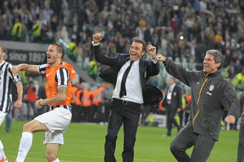 Conte ammette: “Fatico a vedere la Juve per una questione motiva” Conte ammette: “Fatico a vedere la Juve per una questione motiva”