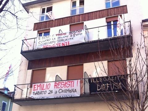 Anarchici occupano una palazzina in via Washington Anarchici occupano una palazzina in via Washington