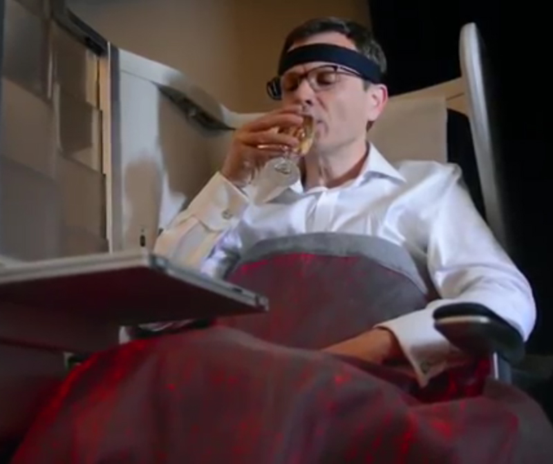 Tecnologia in volo.Ecco il plaid in fibra otticaDiventa rosso se il passeggero si agita