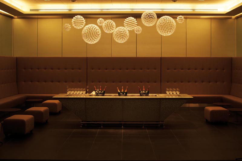 Voli a prezzo di saldo e a Londra ti godi la “Lounge” Voli a prezzo di saldo e a Londra ti godi la “Lounge”
