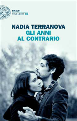 Arriva per Einaudi Gli anni al contrario. La recensione