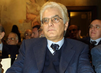 La sinistra Pd: convinti su Mattarella. Ira Ncd: offesi per il metodo